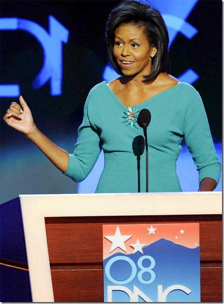 Michelle_Obama_hace_present